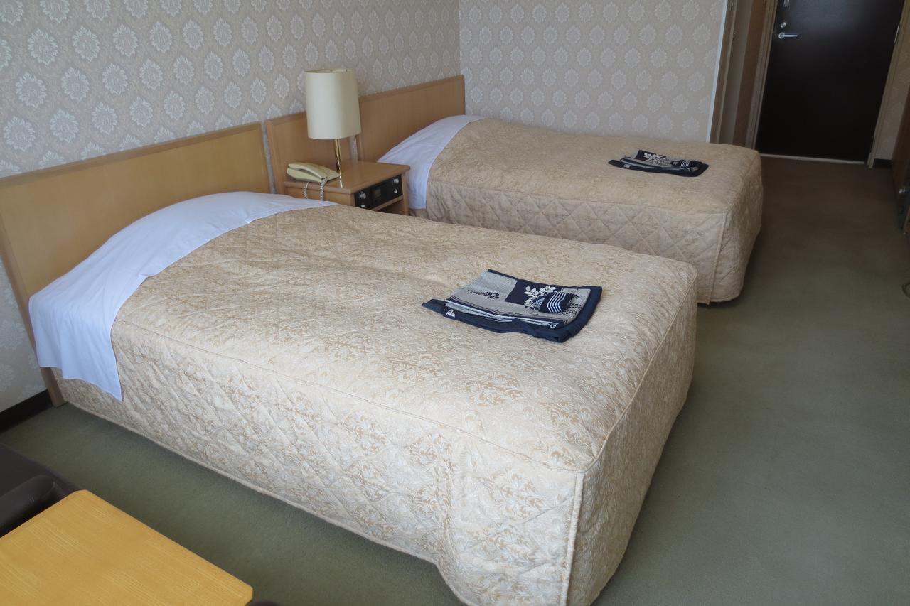 Komoro Takamine Kogen Hotel מראה חיצוני תמונה